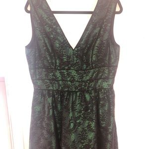 Jessica Simpson Green/Black Lace Cocktail Dress